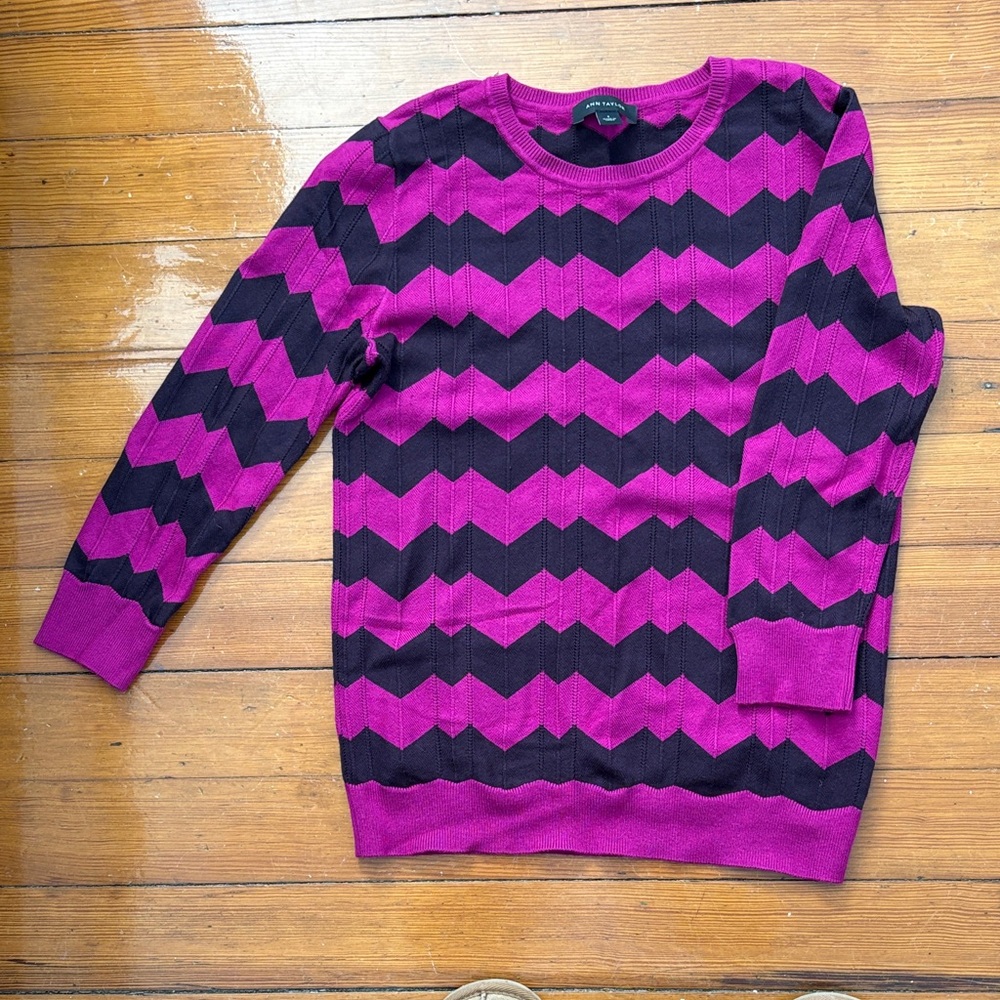 Ann Taylor Chevron Stripe Crewneck Sweater